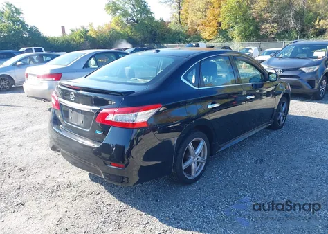 2014 Nissan Sentra Sr z USA, uszkodzony, nr VIN 3N1AB7AP4EY315788